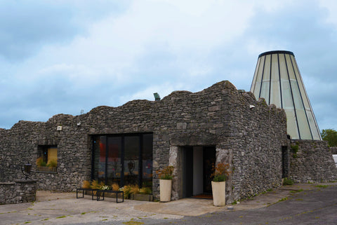 The Óir House